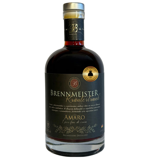 Brennmeister Brennstube – Licor artesanal premiado de Ervas