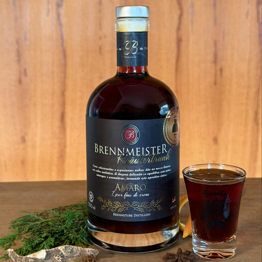 Brennmeister Brennstube — Licor de Ervas e Especiarias