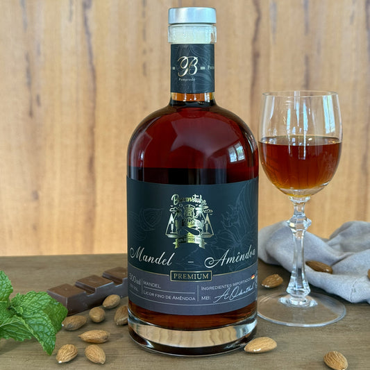 Mandellikör Brennstube - Licor de Amêndoas