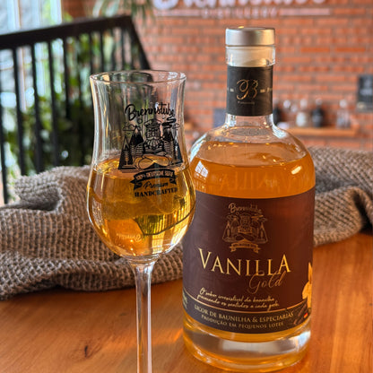 Vanilla Gold Brennstube - Licor de Baunilha e Especiarias  - encorpado e aromático, ideal para acompanhar café, sobremesas ou criar drinks